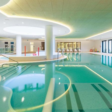 Apartament Prestige Z Dostepem Do Basenow,Strefy Saun,Jacuzzi - Pinea Apartments Pobierowo-Sannel Apartments For Rent Eksteriør billede
