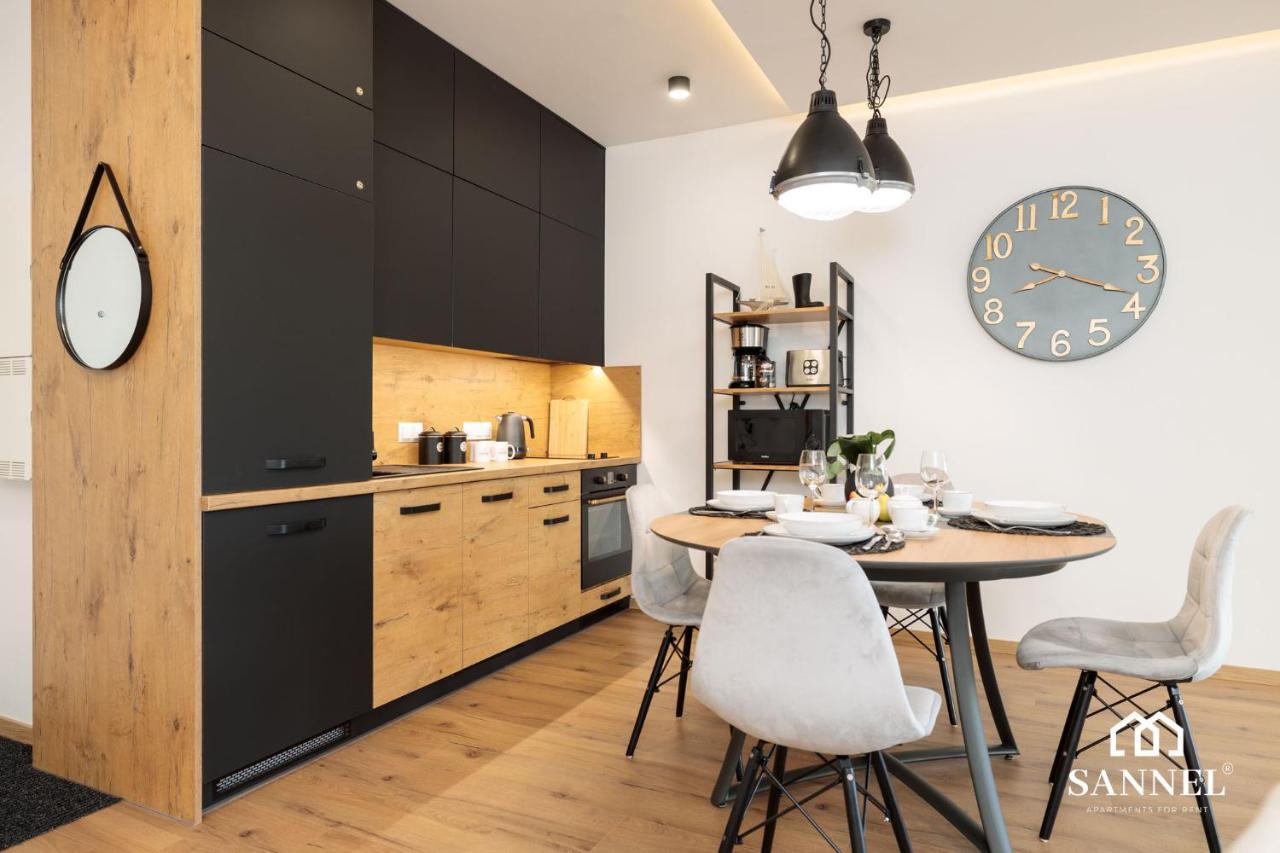 Apartament Prestige Z Dostepem Do Basenow,Strefy Saun,Jacuzzi - Pinea Apartments Pobierowo-Sannel Apartments For Rent Eksteriør billede